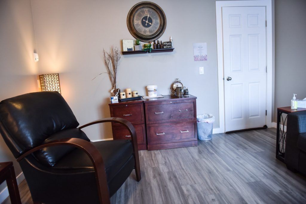 Counselling Room | Serenity Now Wellness Center | Integrated Physical & Mental Wellness Centre | Calgary